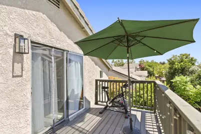 8120 Village Brook Way, Elk Grove, CA 95758 - Photo 33