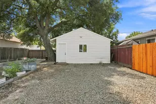 4608 12th Ave, Sacramento, CA 95820 - Photo 27