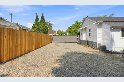 4608 12th Avenue, Sacramento, CA 95820 - Photo 25