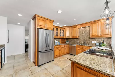 8218 Finisterre Court, Fair Oaks, CA 95628 - Photo 21