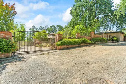 8218 Finisterre Court, Fair Oaks, CA 95628 - Photo 57