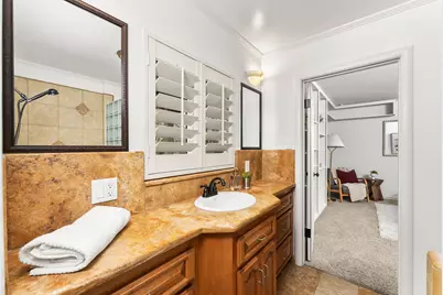 8218 Finisterre Court, Fair Oaks, CA 95628 - Photo 27