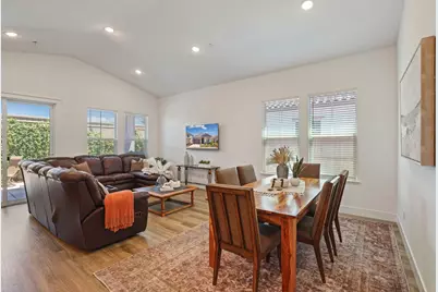 1954 Carmel Ranch Circle, Oakdale, CA 95361 - Photo 17