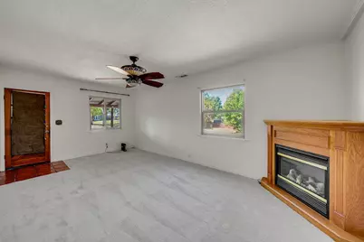 6001 Broadway, Sacramento, CA 95820 - Photo 5