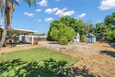 6001 Broadway, Sacramento, CA 95820 - Photo 27