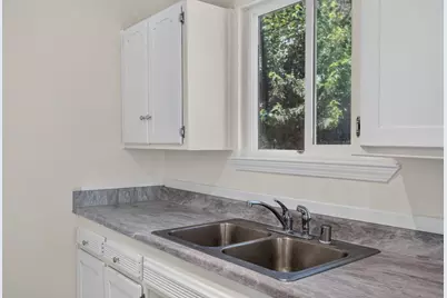 7620 Eastgate Avenue, Citrus Heights, CA 95610 - Photo 15