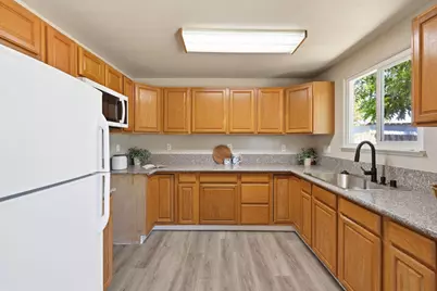 6506 Grattan Way, North Highlands, CA 95660 - Photo 7