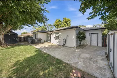 2412 Miller Avenue, Modesto, CA 95354 - Photo 19