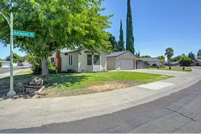 4701 Kerwood Way, Sacramento, CA 95823 - Photo 3