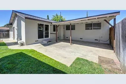 4701 Kerwood Way, Sacramento, CA 95823 - Photo 21
