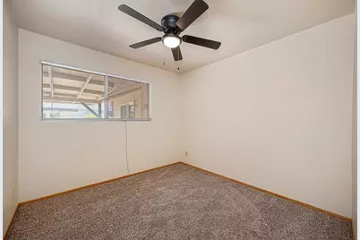 4701 Kerwood Way, Sacramento, CA 95823 - Photo 19