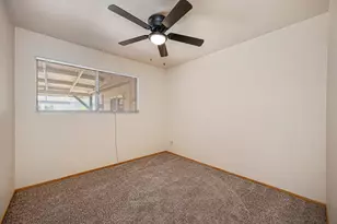 4701 Kerwood Way, Sacramento, CA 95823 - Photo 19