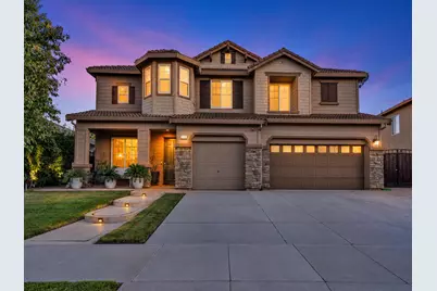 219 San Lorenzo Street, Los Banos, CA 93635 - Photo 1