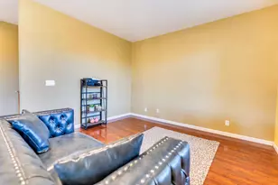 219 San Lorenzo St, Los Banos, CA 93635 - Photo 41