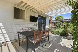 326 W 9th St, Tracy, CA 95376 - Photo 35