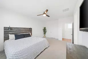 2301 Sierra Village Dr, Roseville, CA 95747 - Photo 41
