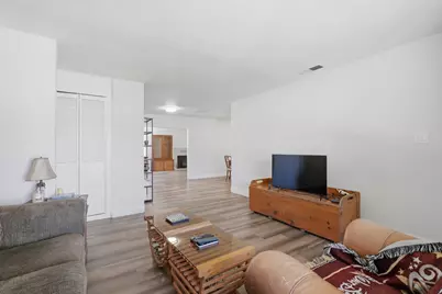 3209 Back Circle, Sacramento, CA 95821 - Photo 9