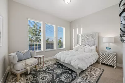 8993 Elliott Springs Drive, Elk Grove, CA 95624 - Photo 27