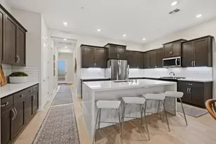 8993 Elliott Spgs Dr, Elk Grove, CA 95624 - Photo 5