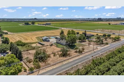 1706 N Washington Road, Turlock, CA 95380 - Photo 65