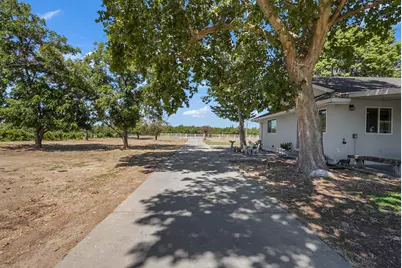 1706 N Washington Road, Turlock, CA 95380 - Photo 31
