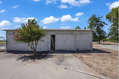 1706 N Washington Road, Turlock, CA 95380 - Photo 27
