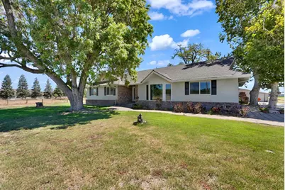 1706 N Washington Road, Turlock, CA 95380 - Photo 3