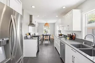 1317 51st St, Sacramento, CA 95819 - Photo 13