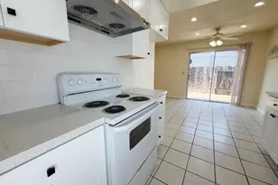 6260 Sunrise S Dr, Sacramento, CA 95824 - Photo 13