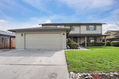 9818 Lady Bird Way, Stockton, CA 95209 - Photo 3