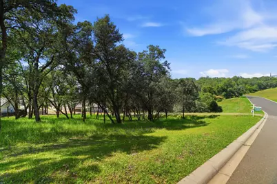 6814 Western Sierra Way, El Dorado Hills, CA 95762 - Photo 11