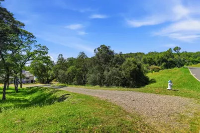 6814 Western Sierra Way, El Dorado Hills, CA 95762 - Photo 9