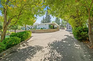 2119 Tioga Ave, Oakdale, CA 95361 - Photo 5
