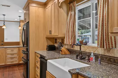 5000 Patric Way, Carmichael, CA 95608 - Photo 9