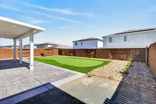 5072 Grasscreek Dr, Roseville, CA 95747 - Photo 47