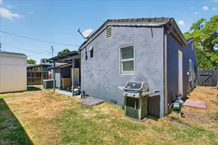 1250 Elmwood Ave, Stockton, CA 95204 - Photo 31