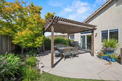 7824 Empingham Way, Sacramento, CA 95829 - Photo 31