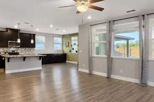 10021 Carinata Dr, Elk Grove, CA 95757 - Photo 13