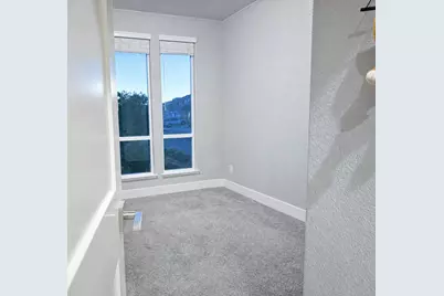 10021 Carinata Drive, Elk Grove, CA 95757 - Photo 15