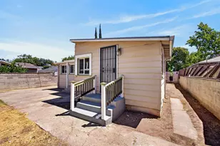 2327 Beaumont St, Sacramento, CA 95815 - Photo 49