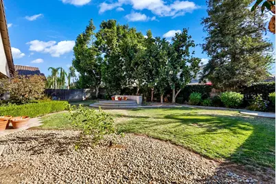 9514 N Larkspur Avenue, Fresno, CA 93720 - Photo 35