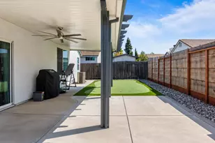 8564 Harvest House Way, Elk Grove, CA 95624 - Photo 25