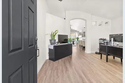 8564 Harvest House Way, Elk Grove, CA 95624 - Photo 5
