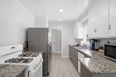 311 E Swain Road, Stockton, CA 95207 - Photo 5