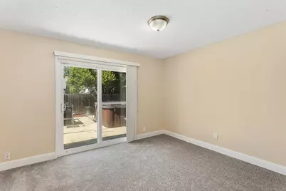 9345 Snowbird Way, Sacramento, CA 95826 - Photo 7