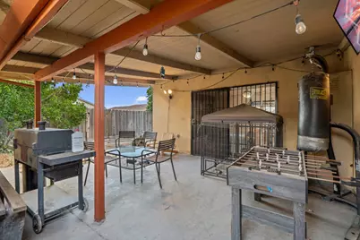 16074 Warfield Road, Lathrop, CA 95330 - Photo 23
