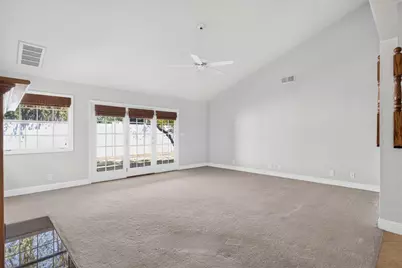 19104 Pebble Court, Woodbridge, CA 95258 - Photo 9