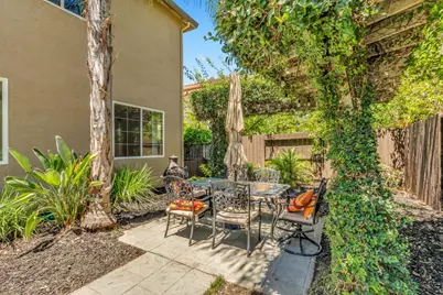 8621 Banton Circle, Elk Grove, CA 95624 - Photo 55
