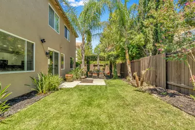 8621 Banton Circle, Elk Grove, CA 95624 - Photo 53