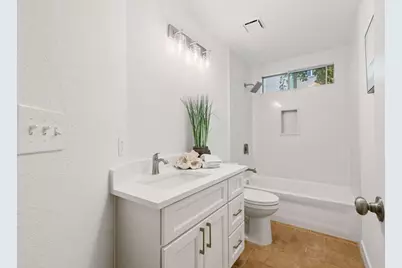 1130 Glenmohr Court, Stockton, CA 95206 - Photo 23
